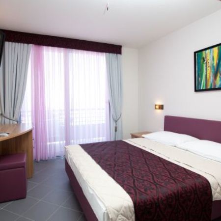 Hotel Sirena Podgora Εξωτερικό φωτογραφία