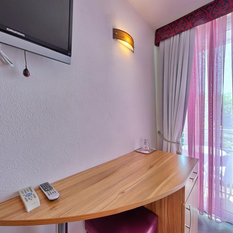 Hotel Sirena Podgora Εξωτερικό φωτογραφία