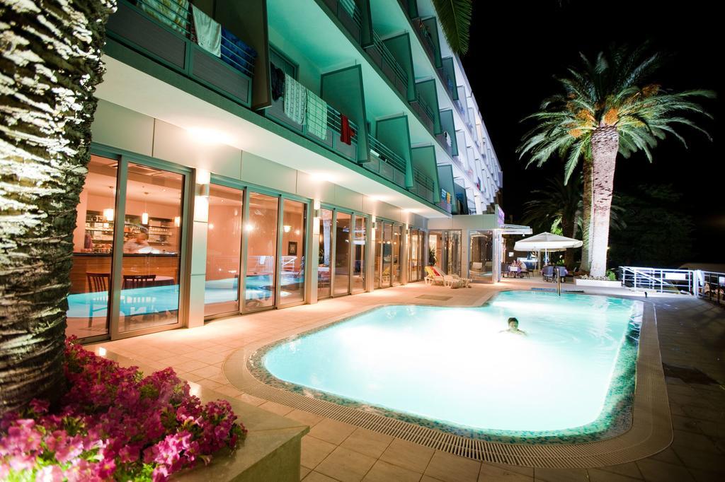 Hotel Sirena Podgora Εξωτερικό φωτογραφία
